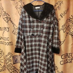 Long jacket with faux fur collar and cuffs